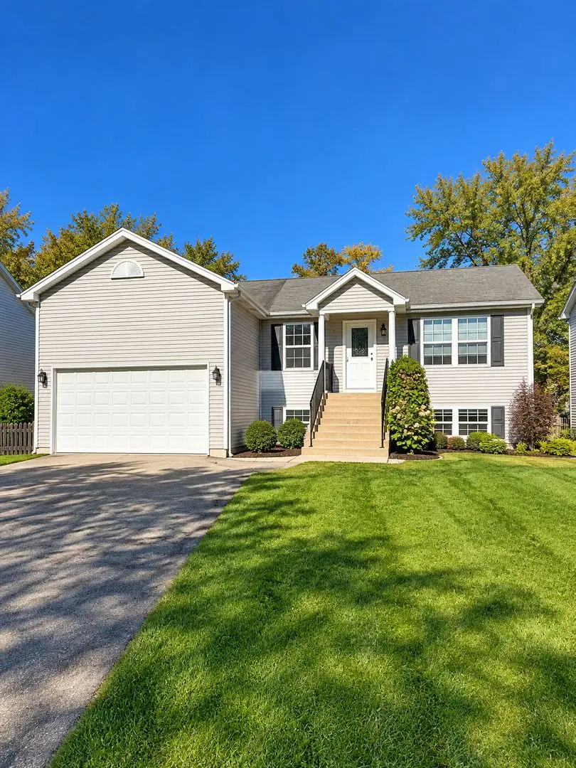 1394 Teakwood Lane