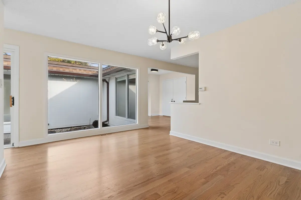 2422 Salceda Drive