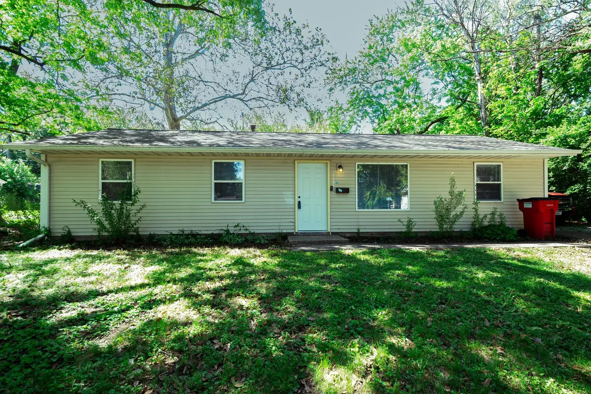 1607 Williamsburg Drive