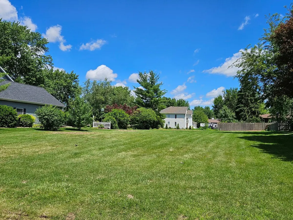 1627 Lake Holiday Drive