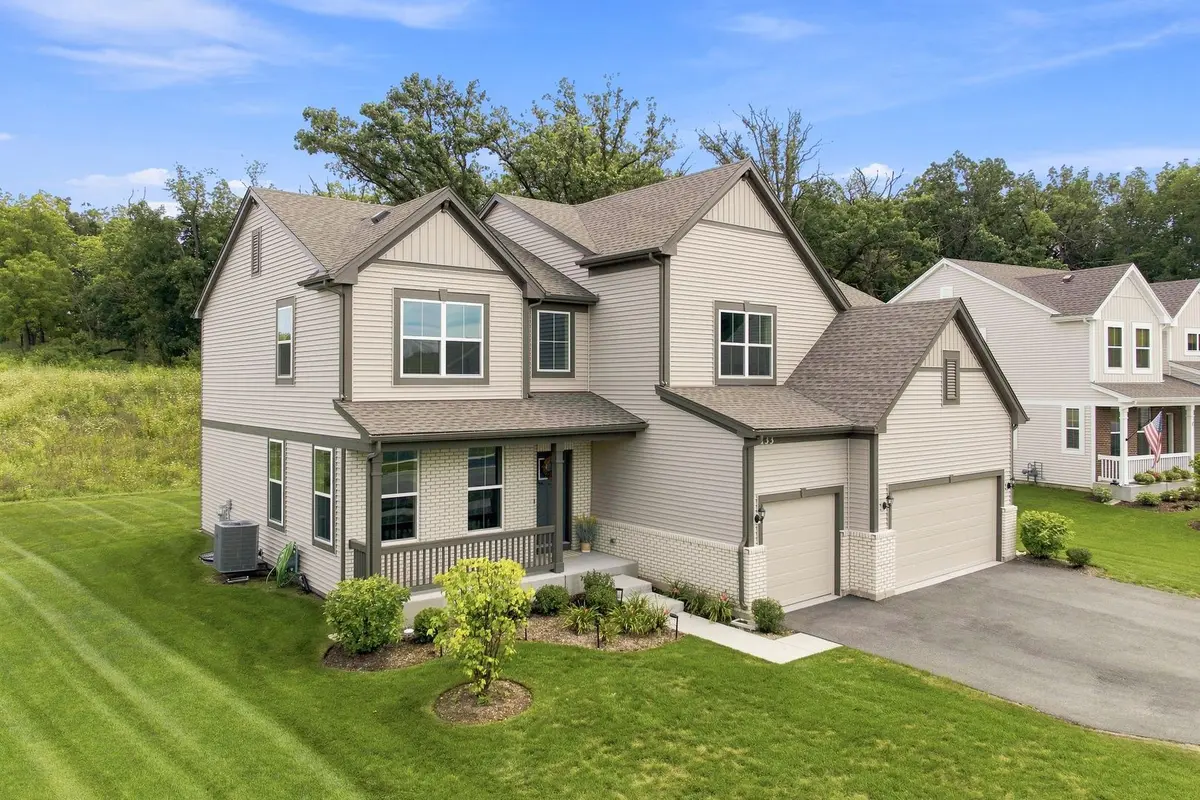 1133 Brighton Circle