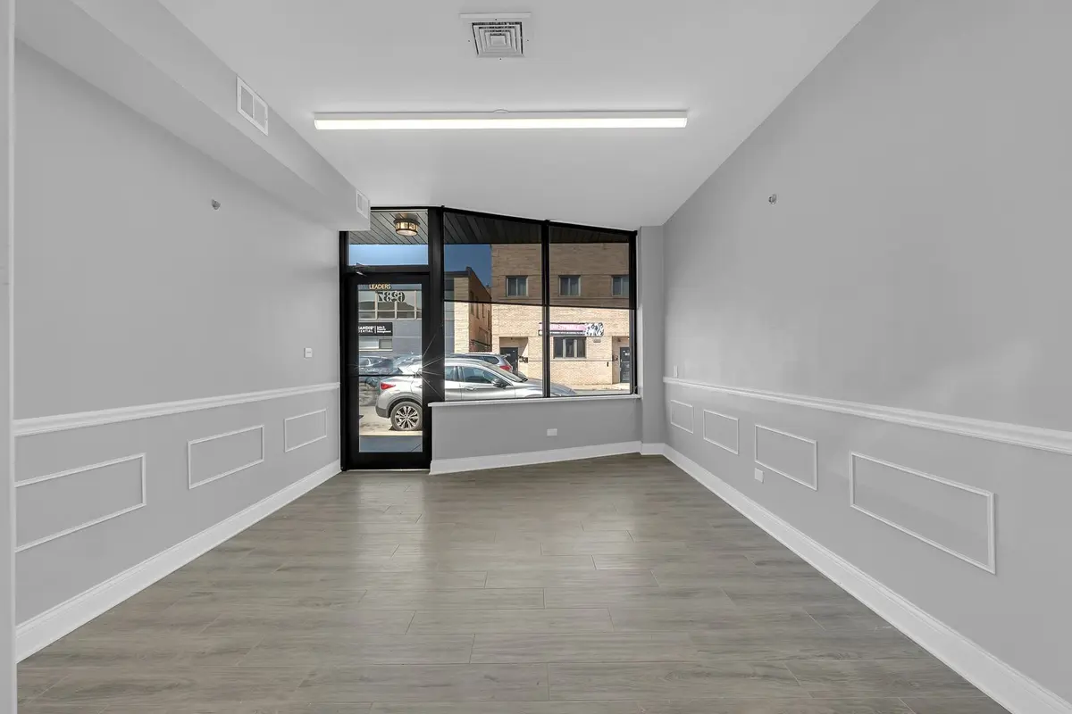 6239-41 W Belmont Avenue