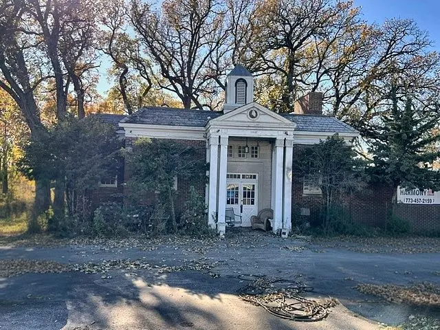 16903 Harmony Road