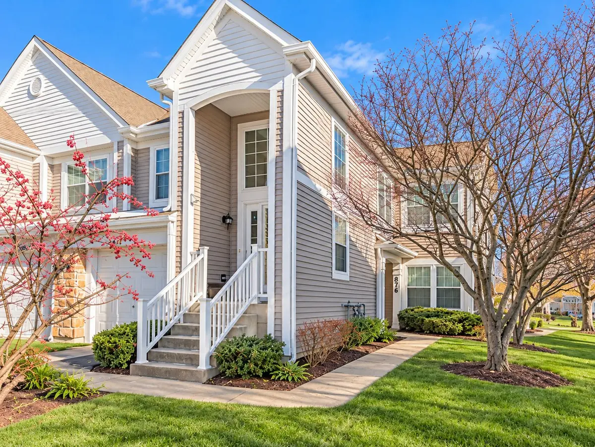 876 Brompton Court