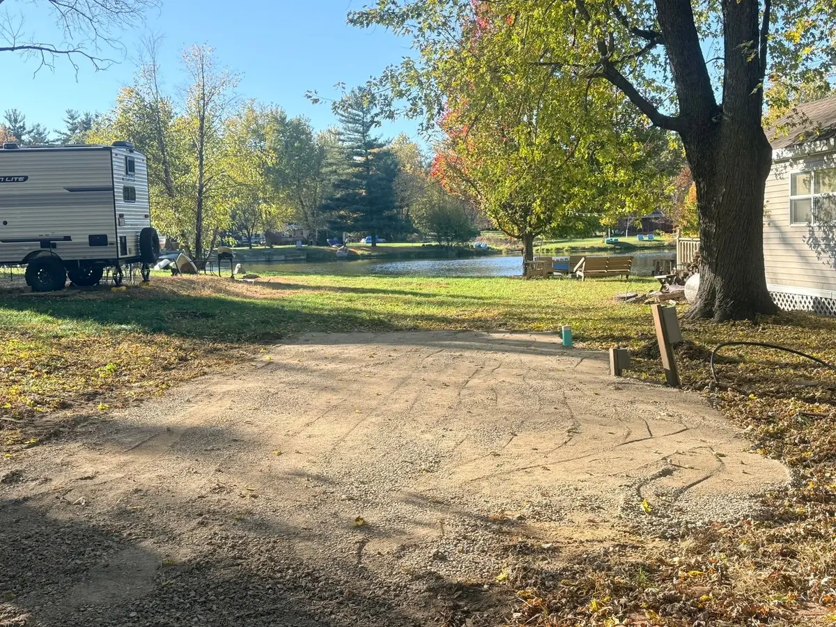 5-462 Woodhaven Lakes