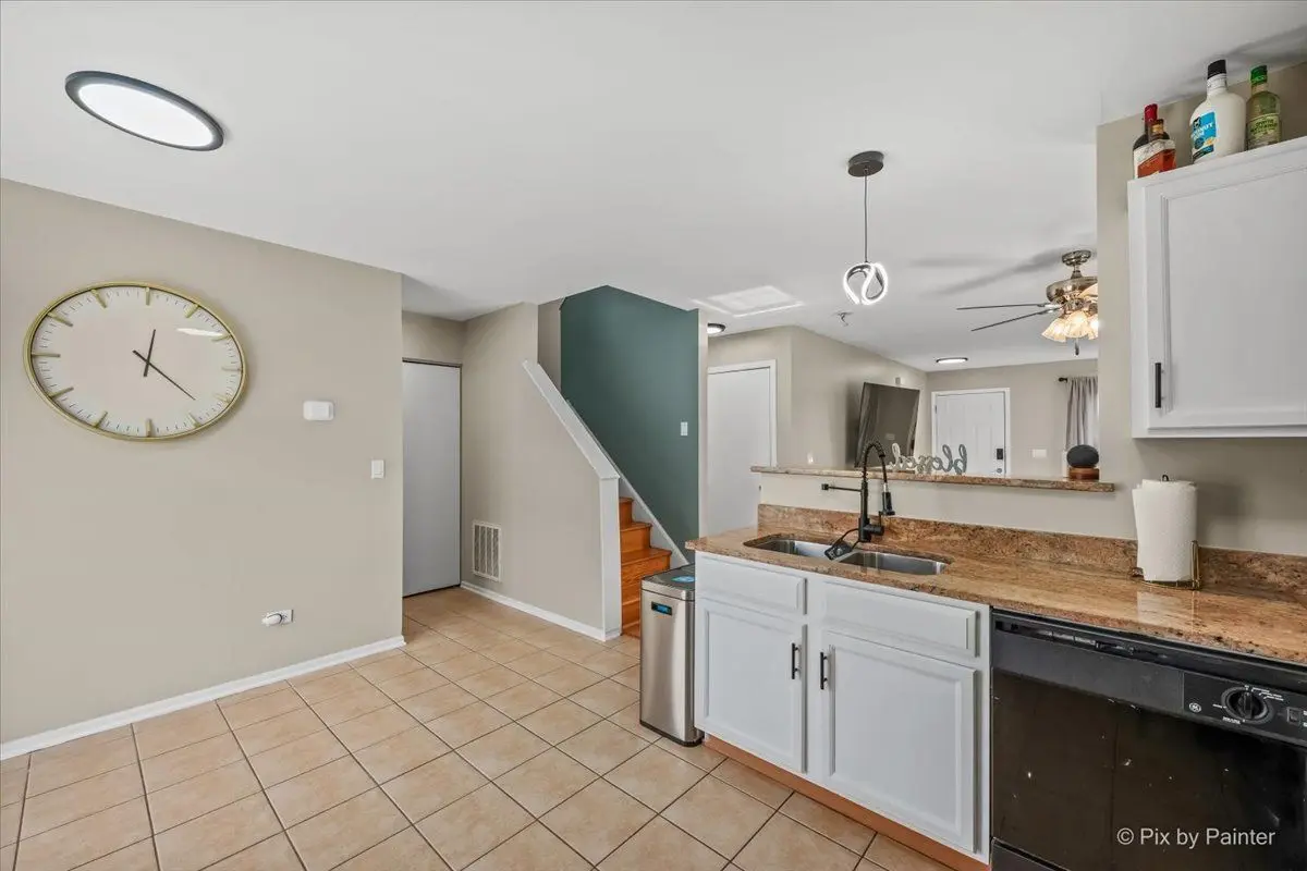 212 E Savannah Drive