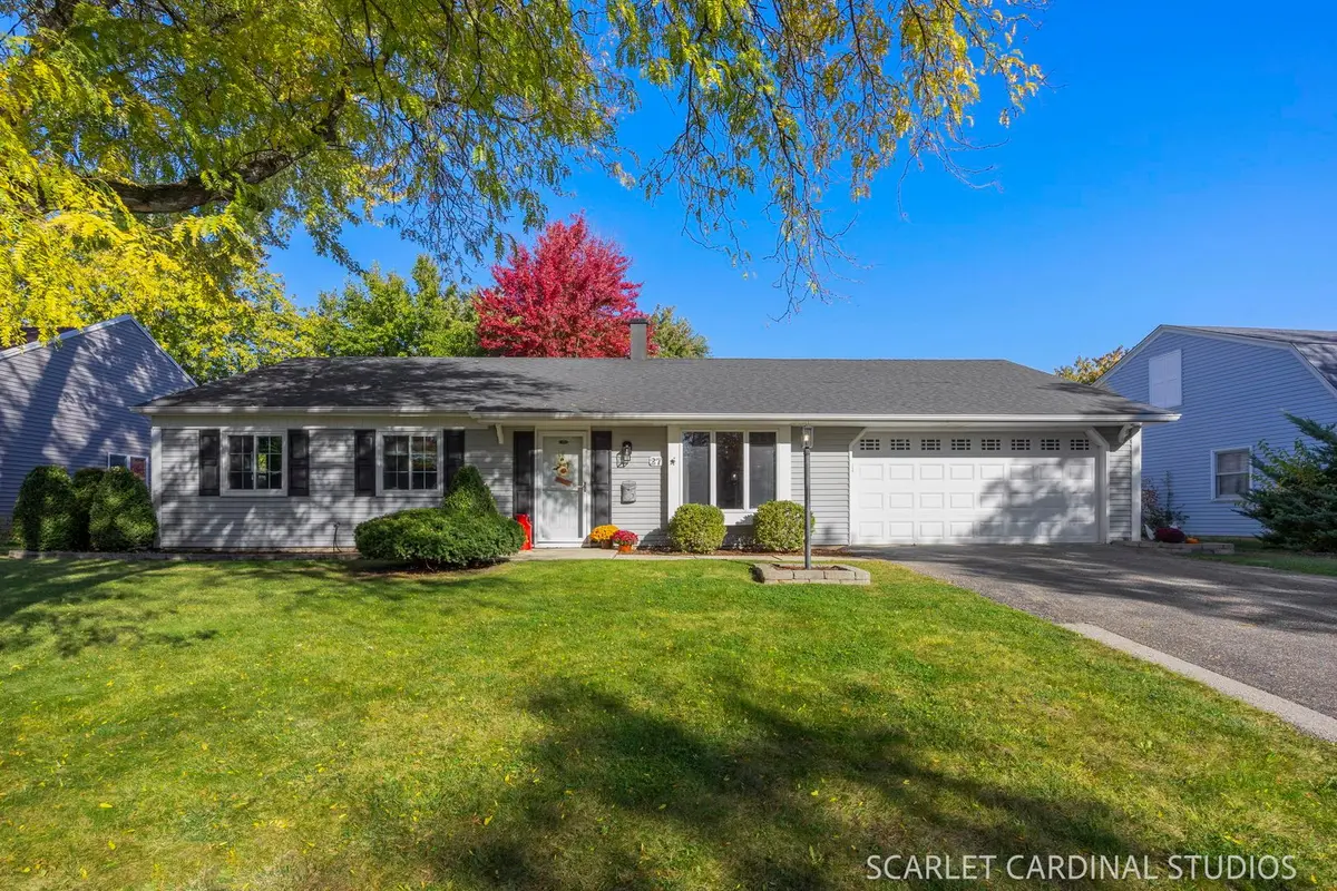 27 Fieldpoint Road