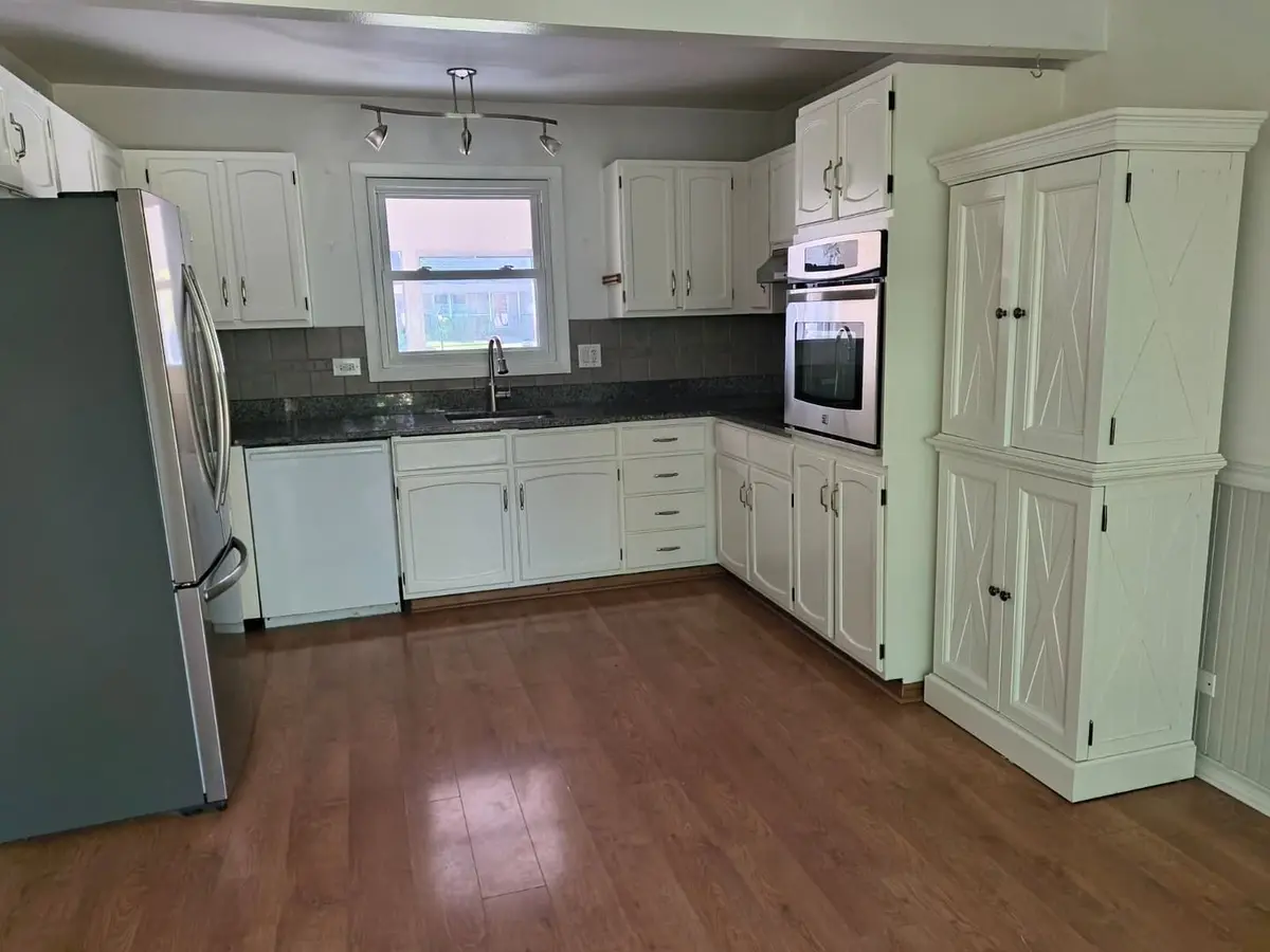 720 Woodhollow Lane