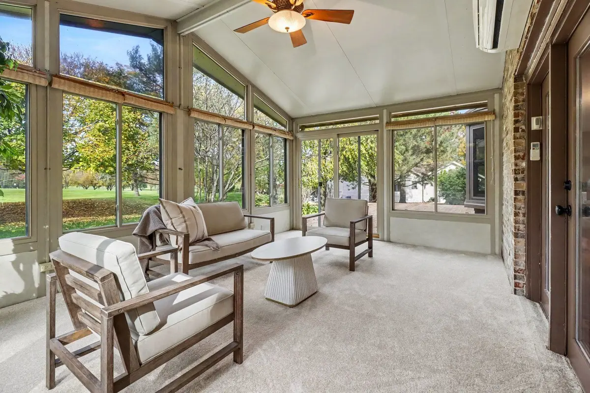 1 Golf View Lane