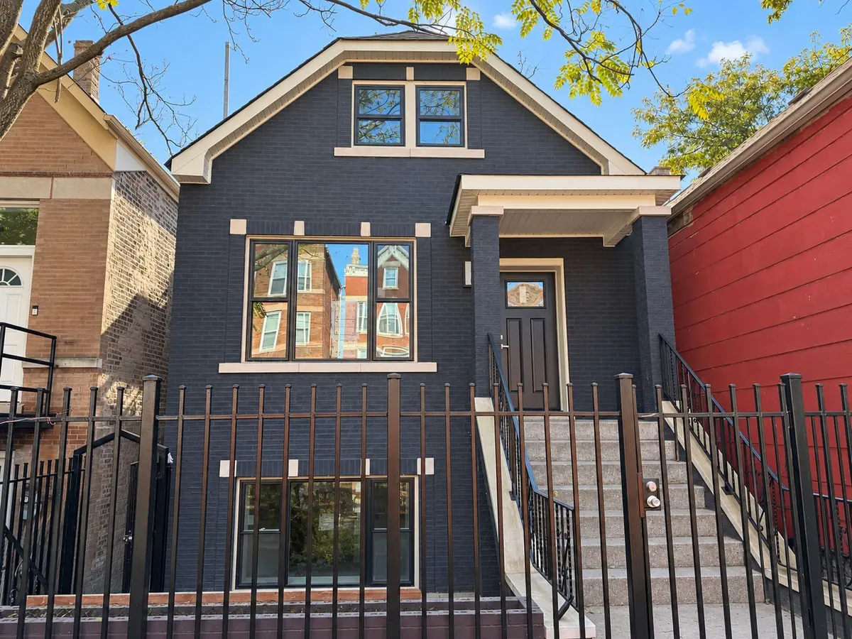 2657 W 21st Place