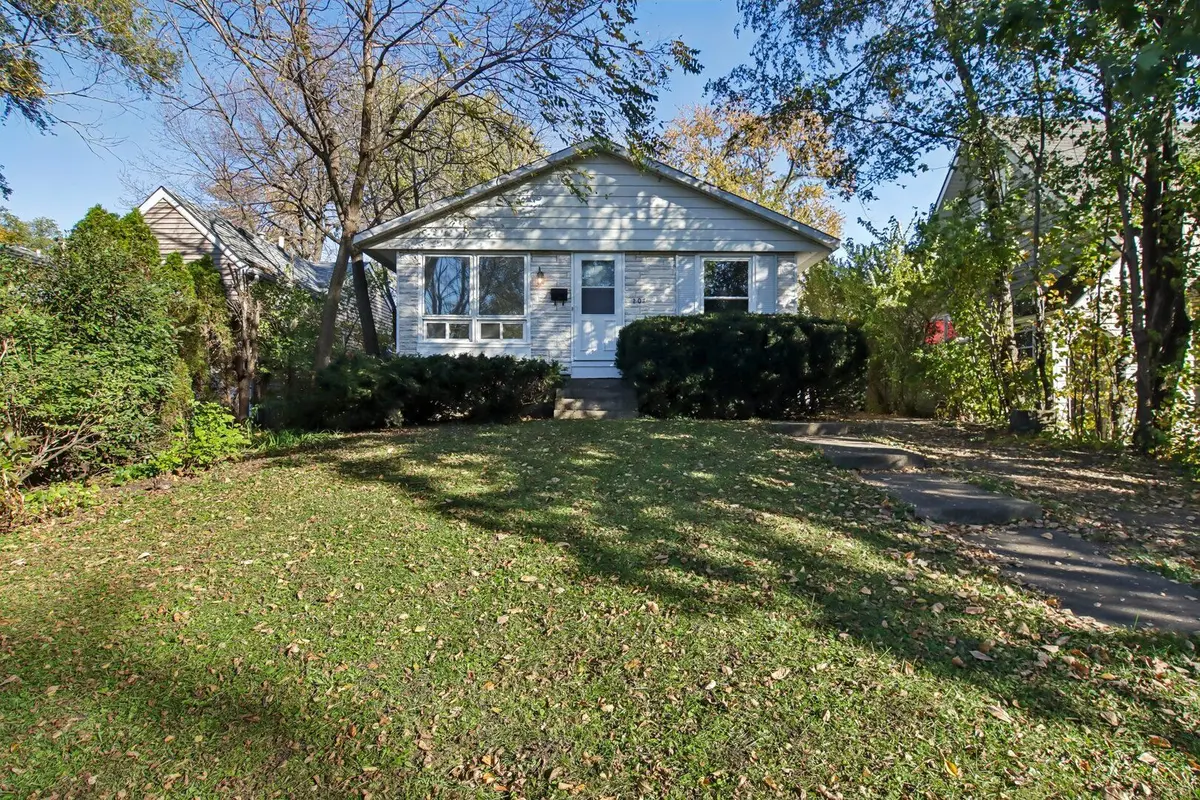 207 N Prospect Drive