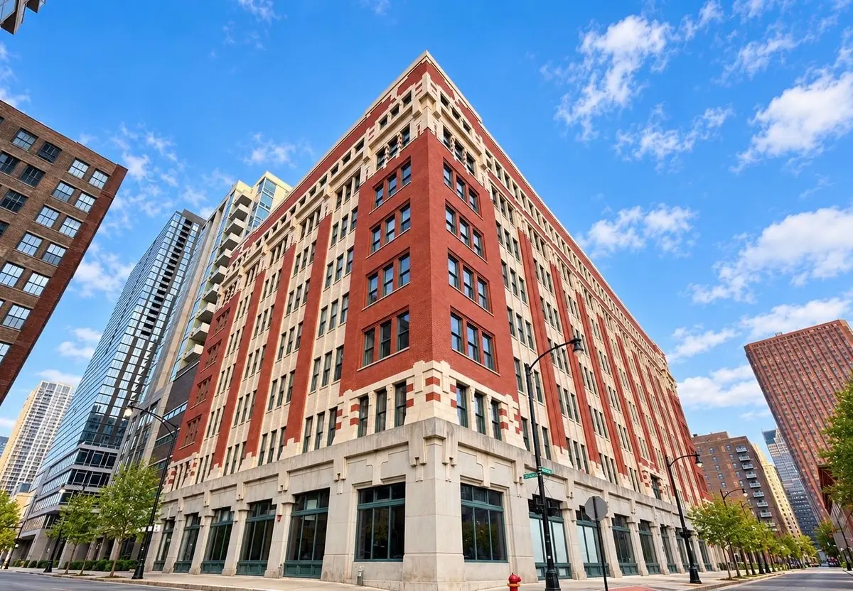 732 S Financial Place