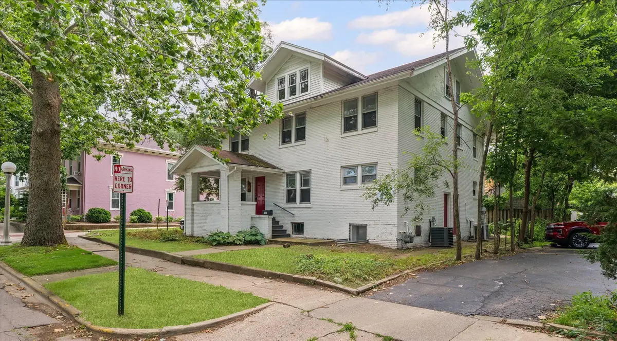 401 W Elm Street
