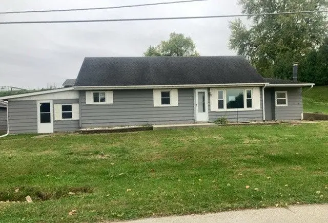 301 N Bluff Street