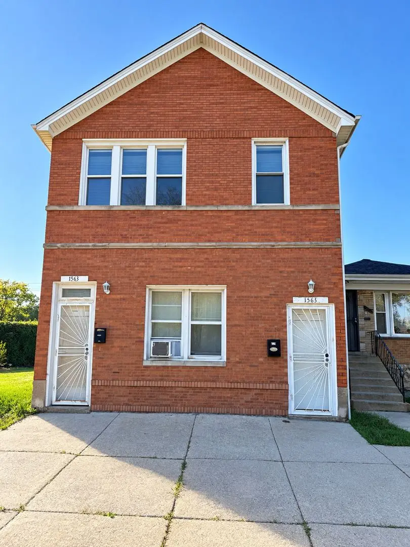 1561 E 93rd Street