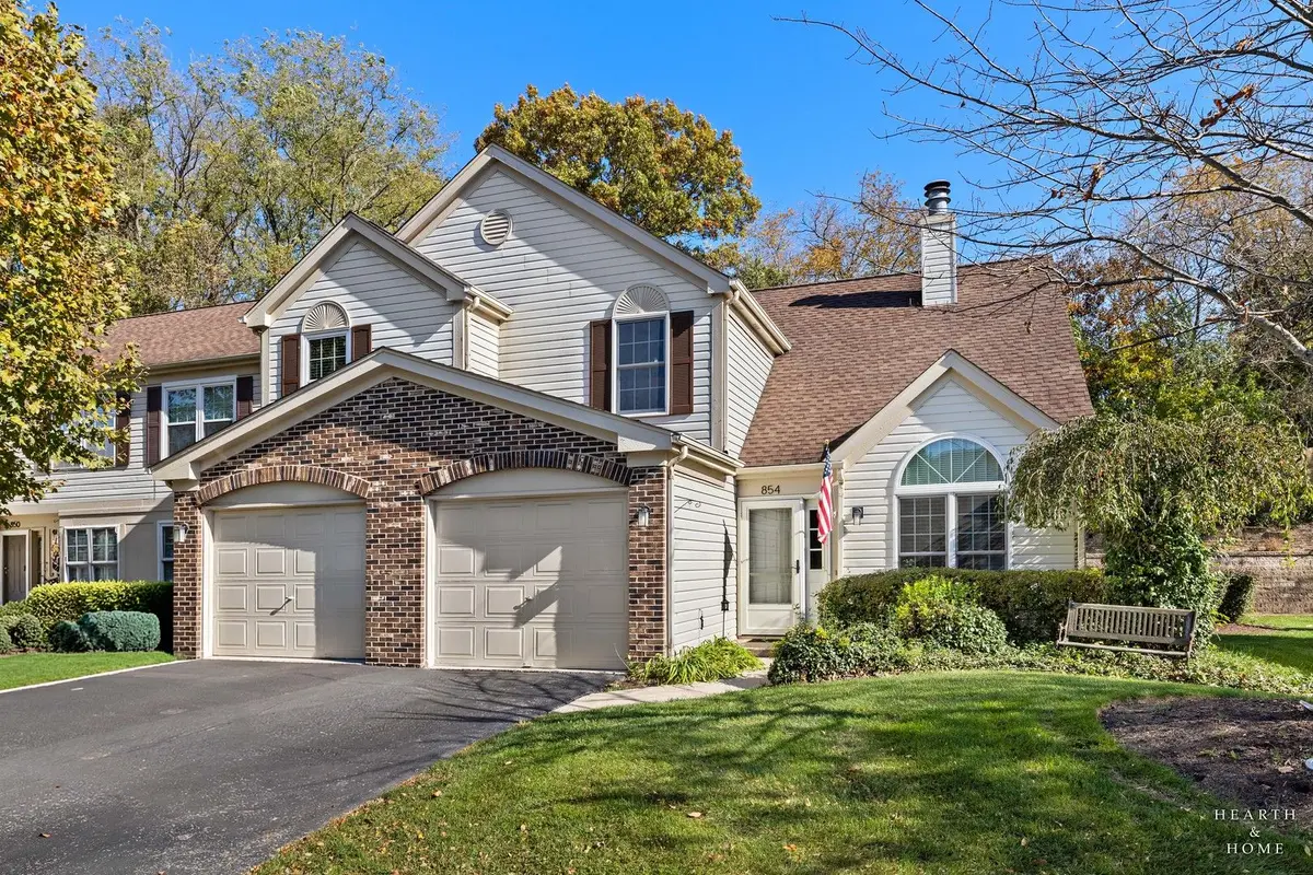 854 E Princeton Circle