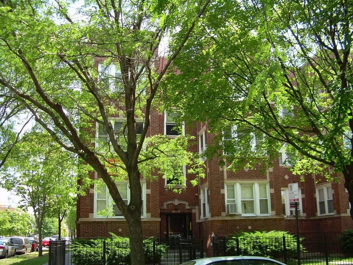 4857 N Saint Louis Avenue