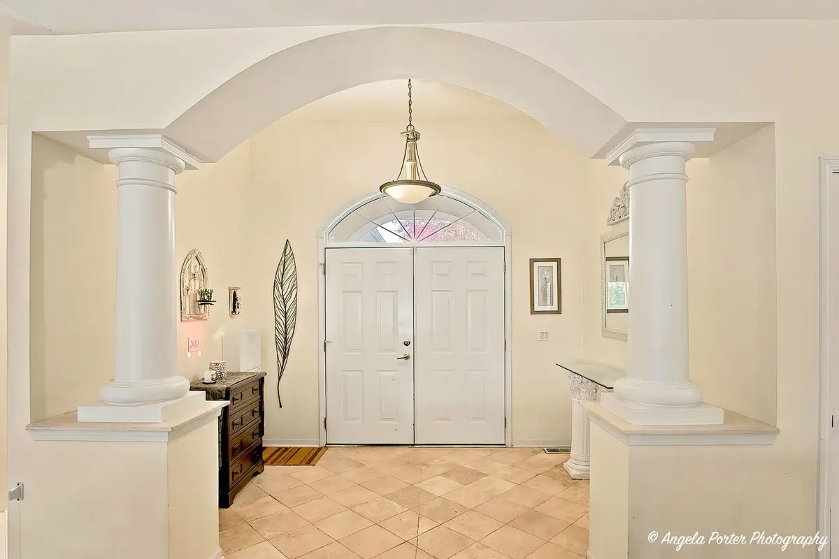 5316 Joseph Circle
